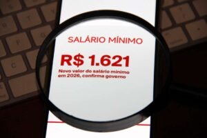 Novo salário mínimo de R$ 1.621 eleva teto da RPV Federal em 2026